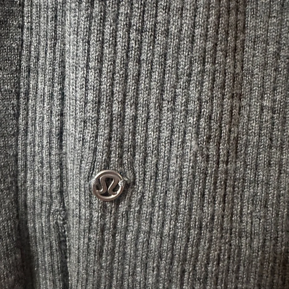 Lululemon Sweat And‎ Savasana Sweater Size 6 - Picture 7 of 8